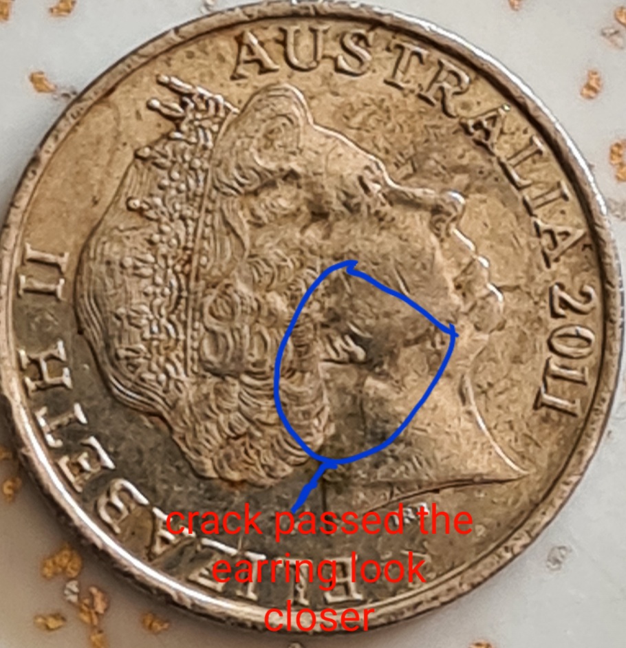 2011-Australian-20-Cent-Crack-From-Hair-Under-Earlobe-Similar-Too-The-$2