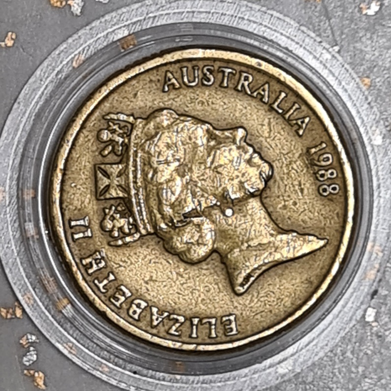 2011-Australian-20-Cent-Crack-From-Hair-Under-Earlobe-Similar-Too-The-$2