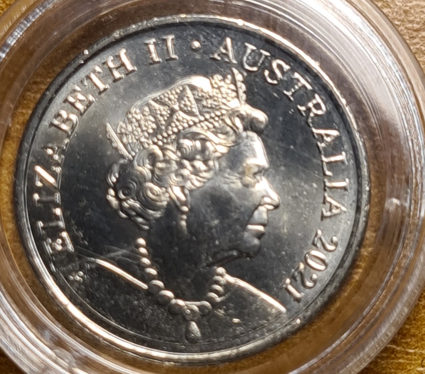 2021-Australian-5-Cent-Surface-And-Think-Die-Clash-Near-Eye