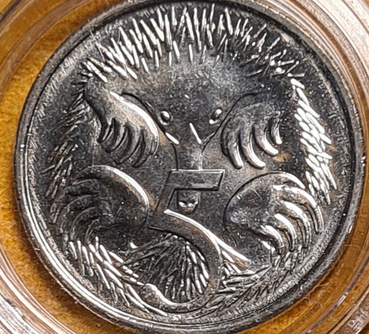 2021-Australian-5-Cent-Surface-And-Think-Die-Clash-Near-Eye