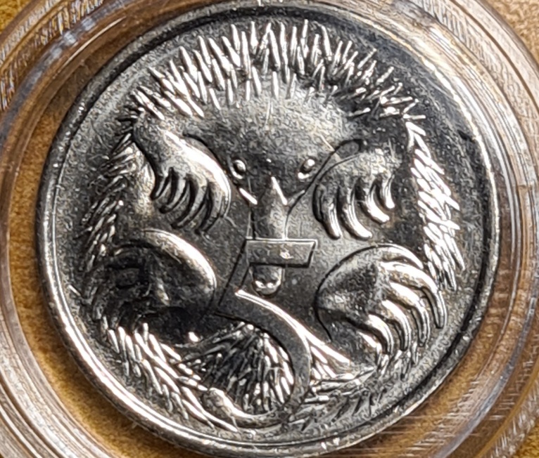 2021-Australian-5-Cent-Surface-And-Think-Die-Clash-Near-Eye