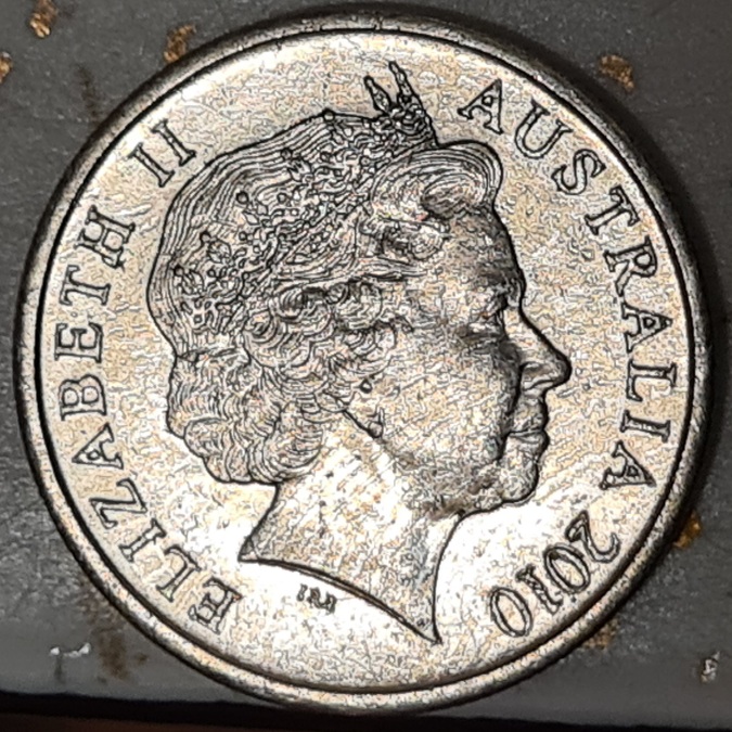 2010-Australian-5-Cent-And-2004-Australian-5-Cent