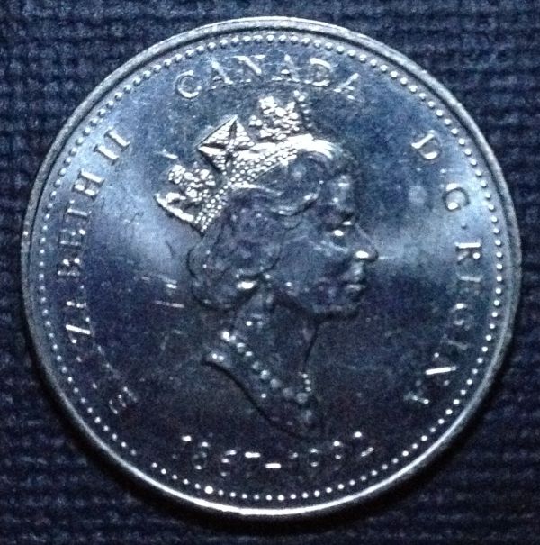 1992-Quarter-With-Vertical-Lined-Background,-Specimen?