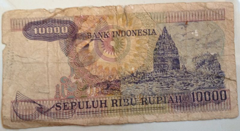 Is-It-Possible-To-Help-Old,-Disintegrating-Banknotes?
