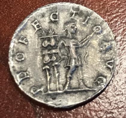Antonius-Pius-Avg-Brit-Looks-Silver-Need-Help