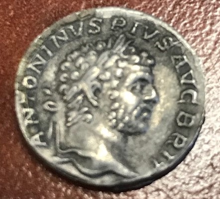 Antonius-Pius-Avg-Brit-Looks-Silver-Need-Help