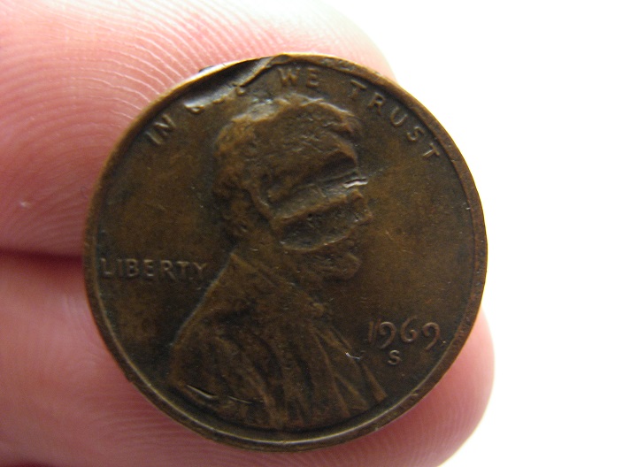 1969-S-Lincoln-Penny---Error-Type?