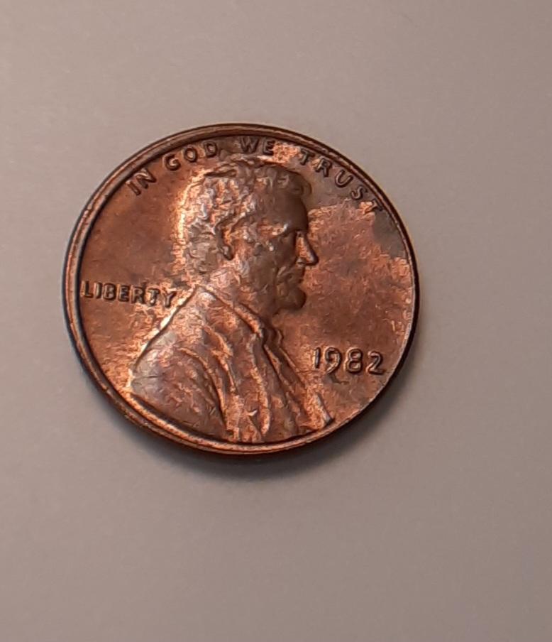 1982-Copper.-DD?-Looks-Like-A-Couple-Errors.