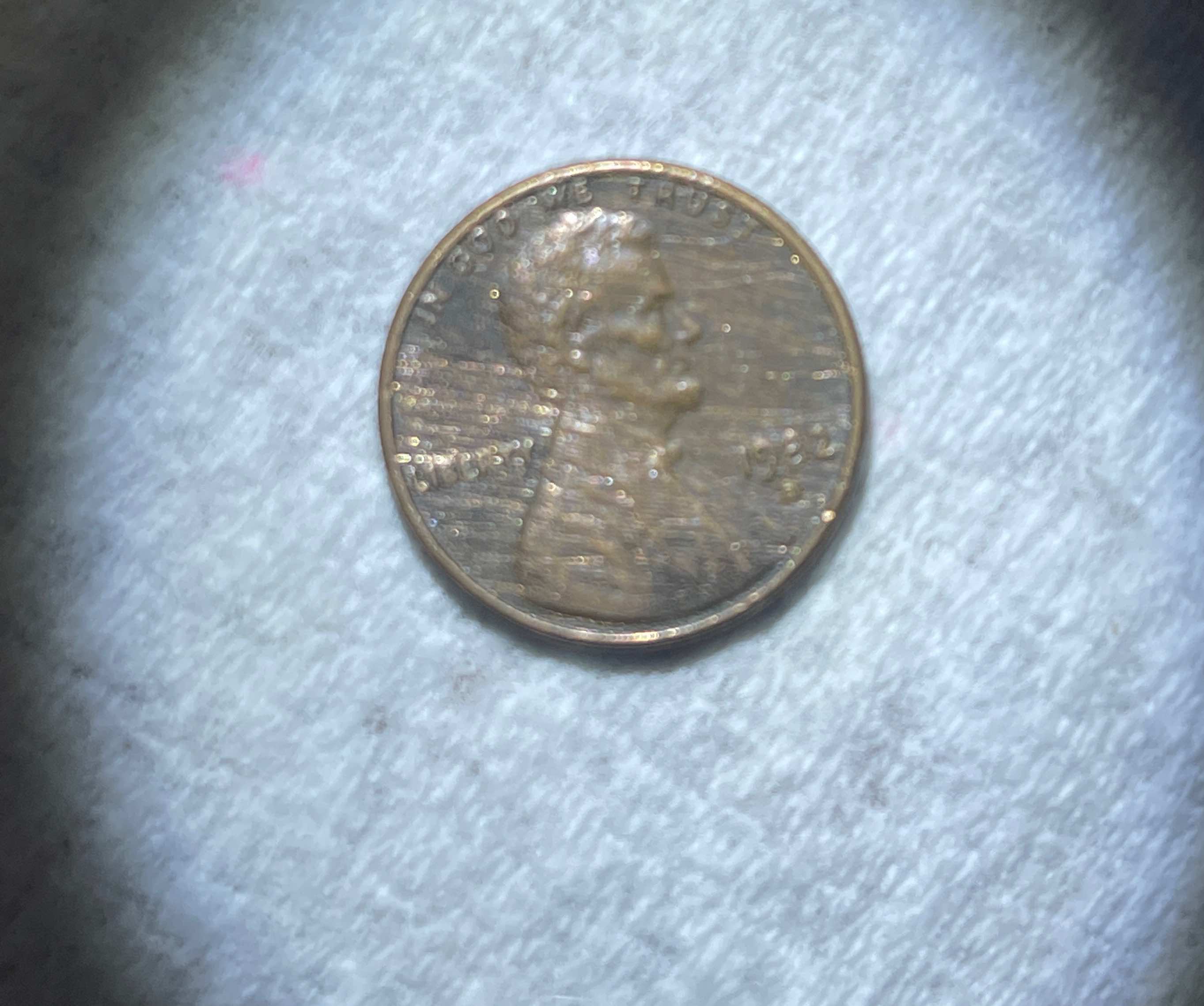 What-Is-Wrong-With-This-1982-D-Lincoln-Memorial-Cent?