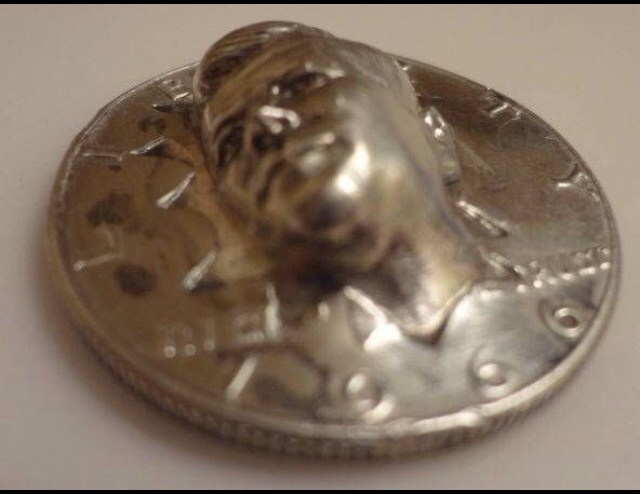 Repousse-Or-Pop-Out-Coins