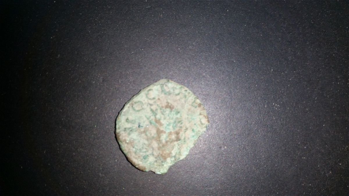 Hi,-Pleasw-Help-Me-To-ID-Small-Roman-Coin