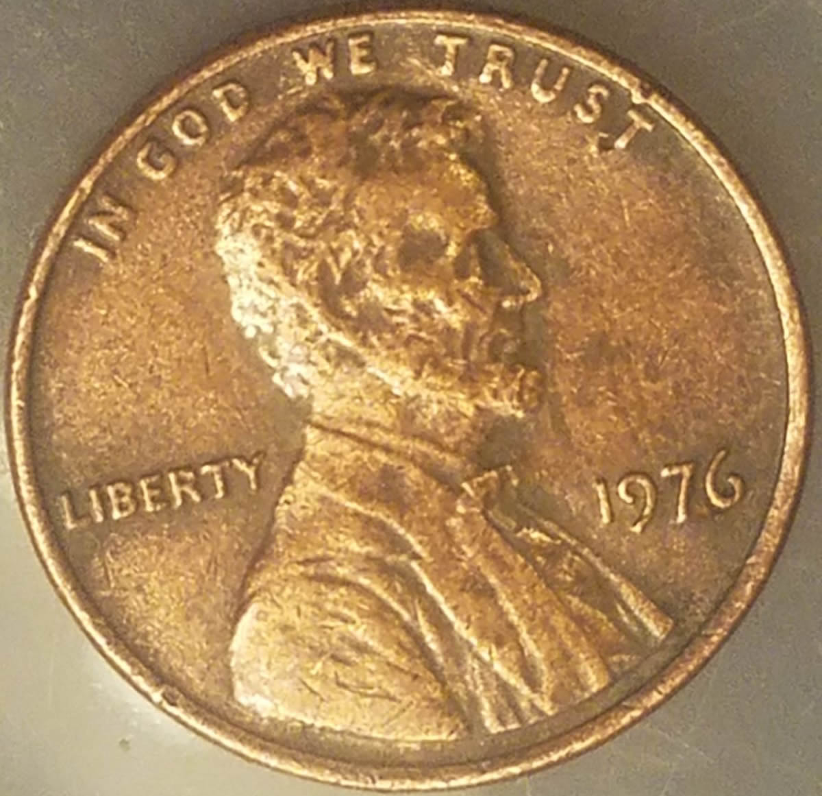 1976-Penny-Struck-On-A-Cuban-Planchet,-A-Must-See-Error!!