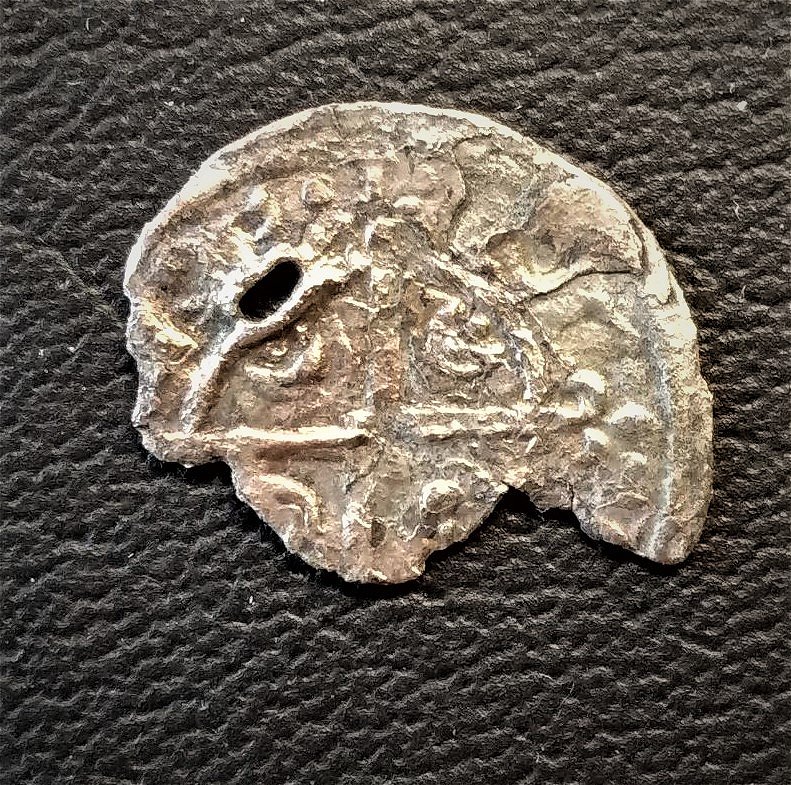Unknown-Coin.-Need-Help.-Id:-13th-Century-Denaro