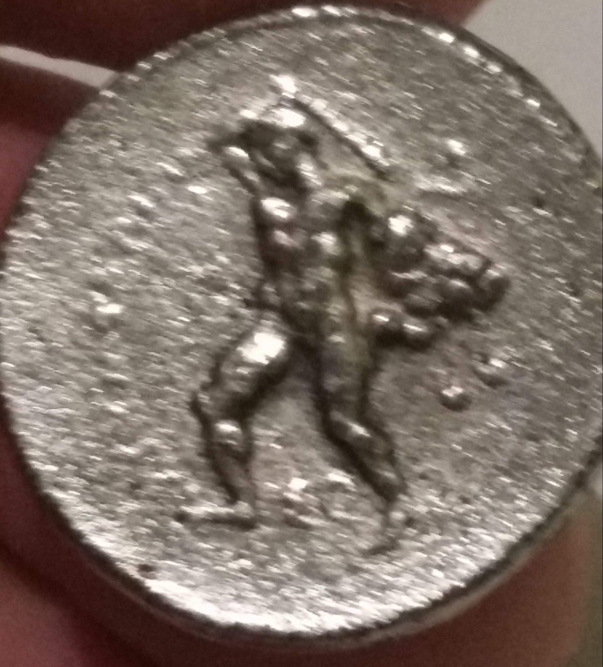 No-Writing-On-This-Coin-That-I-Can-Read