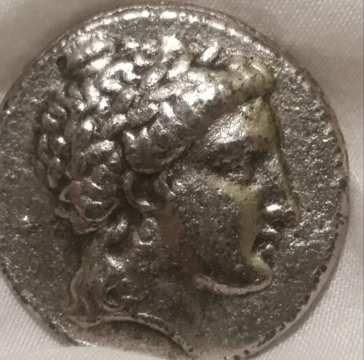 No-Writing-On-This-Coin-That-I-Can-Read