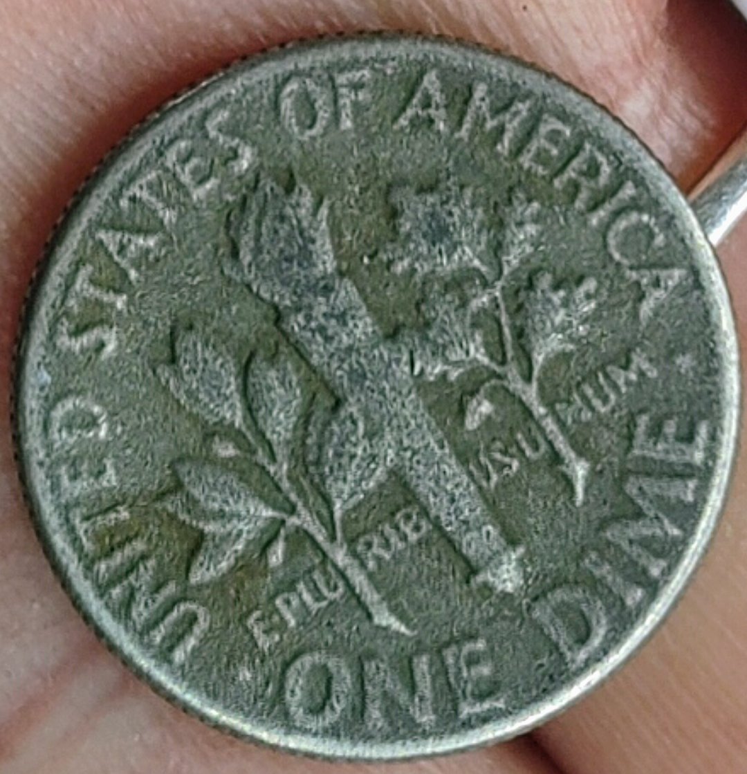 1975-D-Dime.off-Center-&-Planchet-Error?