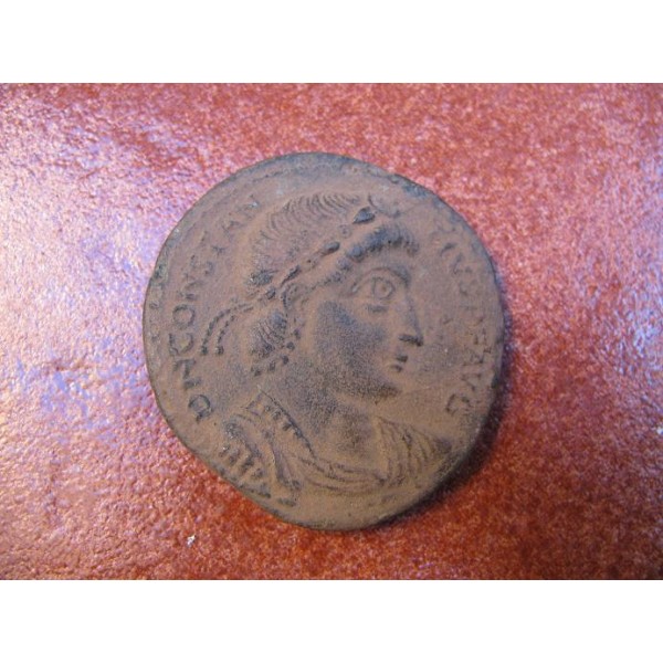 Fake-Medaillon-From-Spain