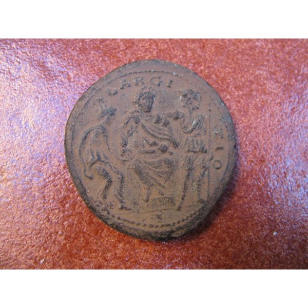 Fake-Medaillon-From-Spain