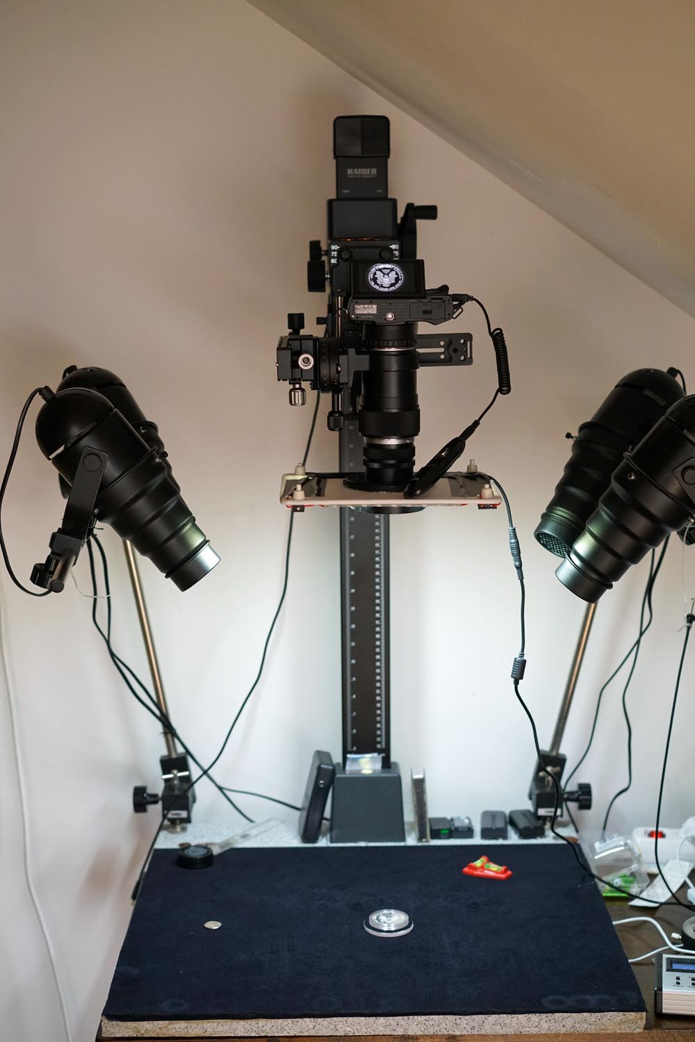 Portable-Light-Panel-For-Coins:-Photographing-Slabs