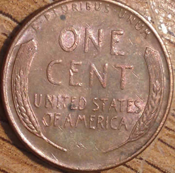 I-Have-This-1958-Wheat-Penny..it-Is-Considered-Error?