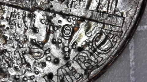 2001-Nickel-Possibly-Struck-On-A-Washington-Quarter-On-Reverse.helps-Please
