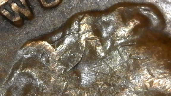 1957-D-LWC-Die-Chip-And-Die-Crack.