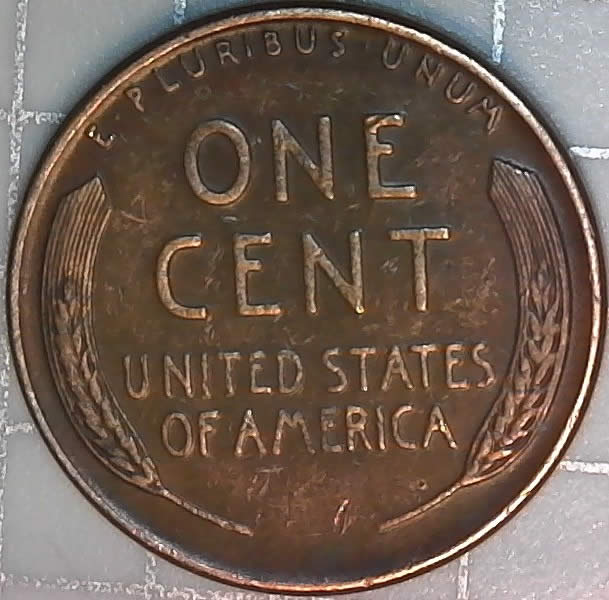 1957-D-LWC-Die-Chip-And-Die-Crack.
