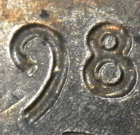 1989-D-LMC.-Is-This-Normal-Size-Or-DD?