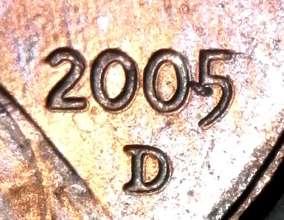 2005-D-LMC.-Is-These-Devices-Same-Size?