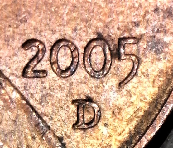 2005-D-LMC.-Is-These-Devices-Same-Size?