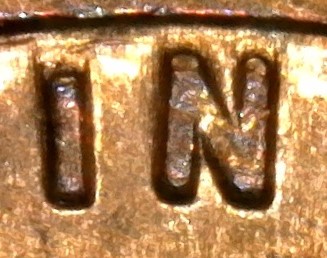 1961-D-LMC.-Interesting-Coin/1961-D-1MM-012-And-1961-D-1�-WWHO-002