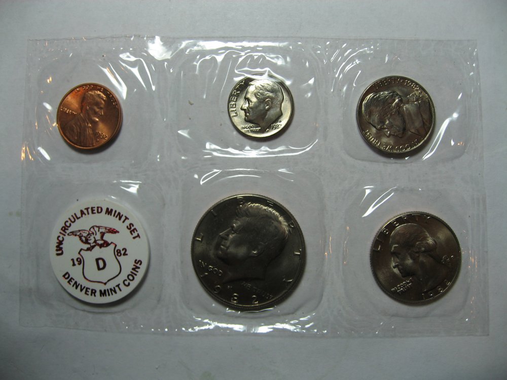 1982-Uncirculated-P-&-D-Mint-Set---1970-S-Cent-Added