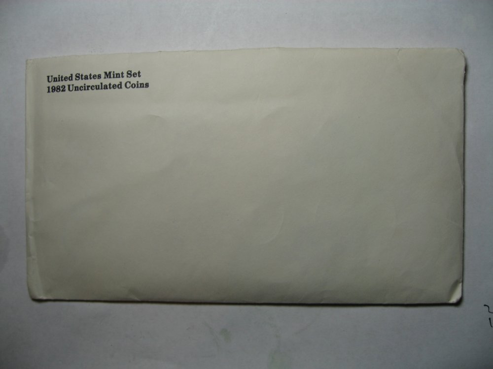 1982-Uncirculated-P-&-D-Mint-Set---1970-S-Cent-Added