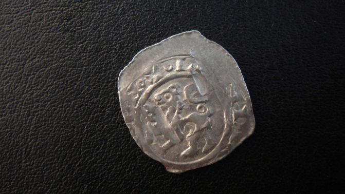 Die-Duplicates-And-Die-Linked-Coins