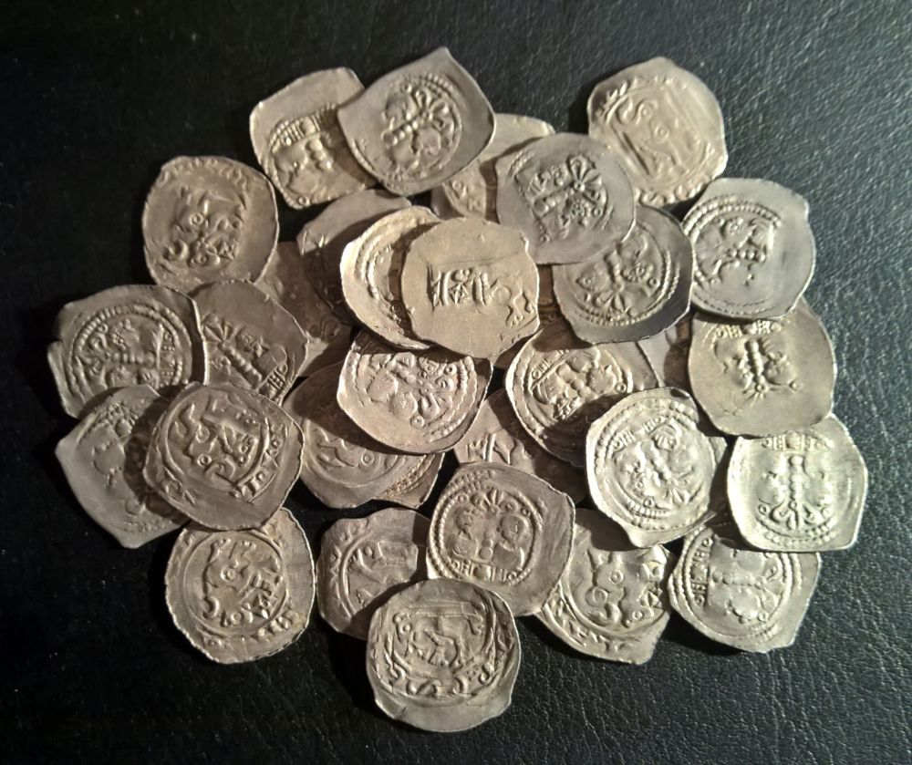 Die-Duplicates-And-Die-Linked-Coins