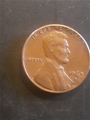 1963-Lincoln-Penny-With-A-Defect-On-The-Planchet