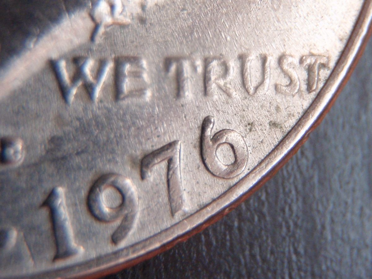 1976-D-Kennedy-Half-Dollar-Double-Die!