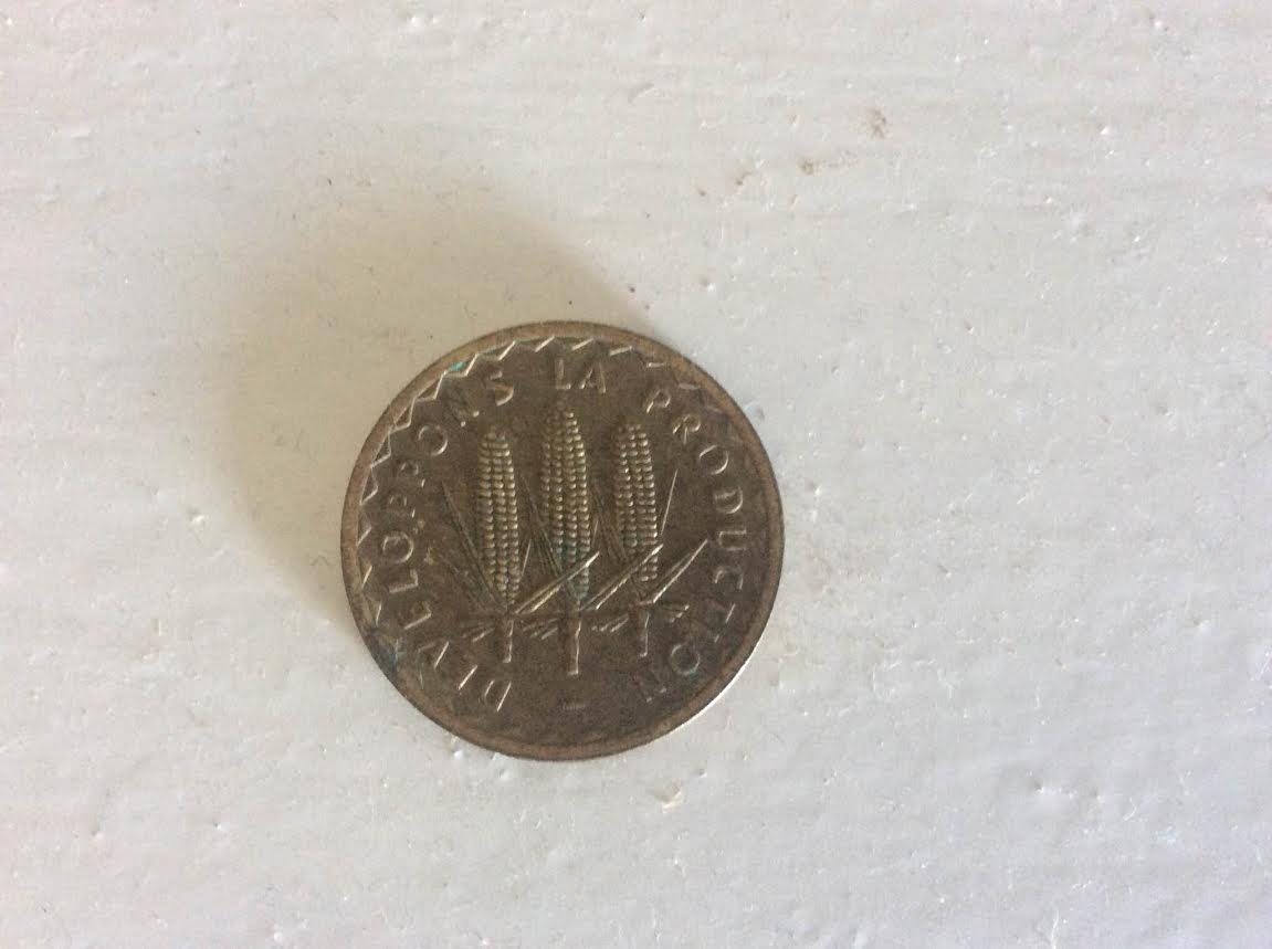 Just-Looking-For-A-Little-Info-1975-100-Francs-Coin
