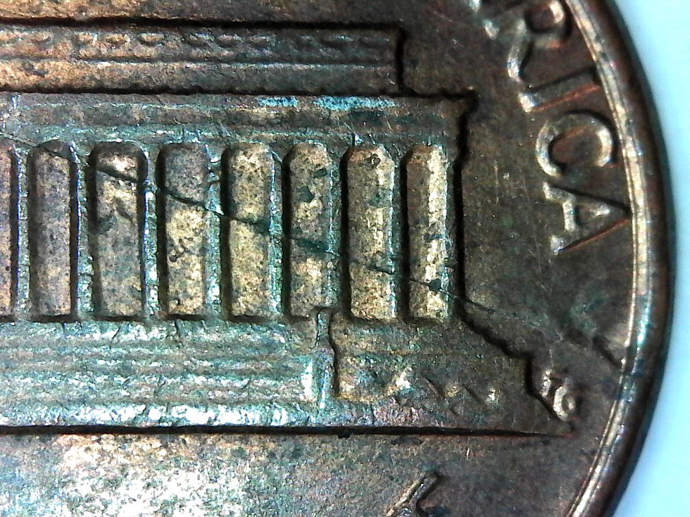 1982-D-Penny-Small-Date-Large-Die-Crack?