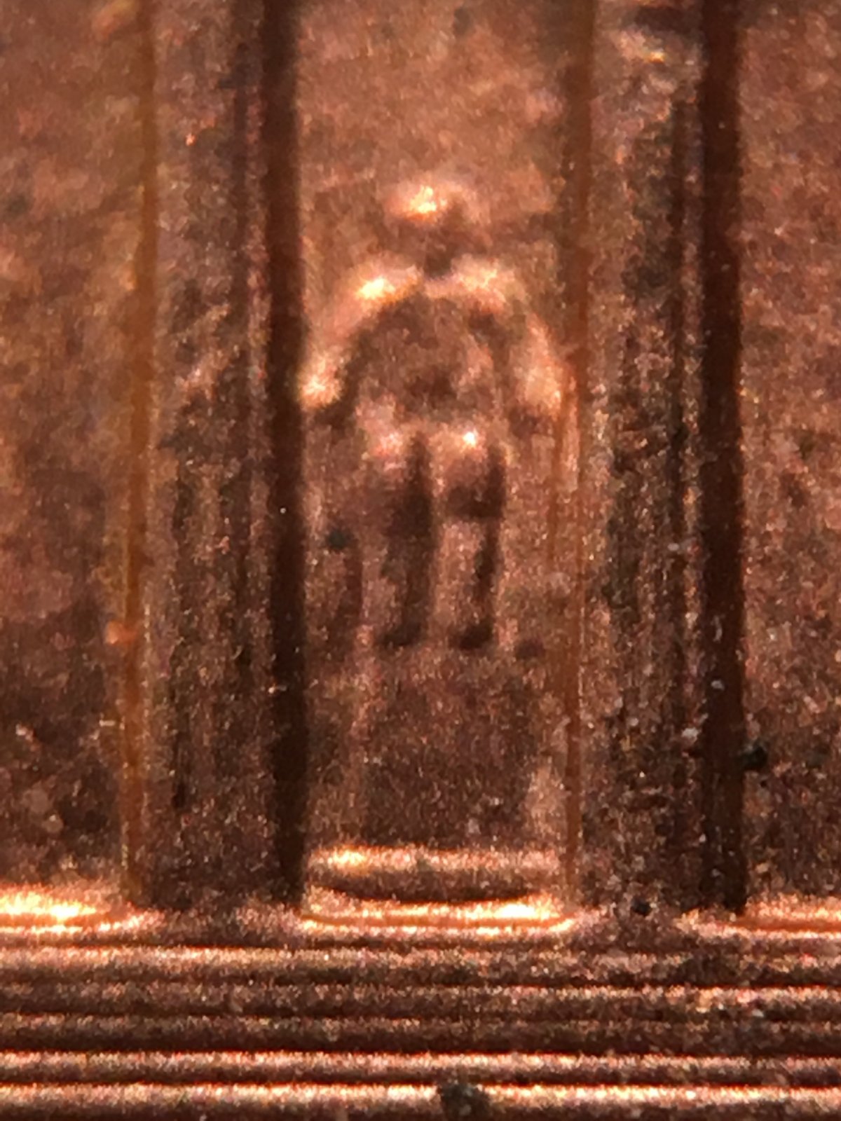 2004-Column-Lmc-DDR-Found!