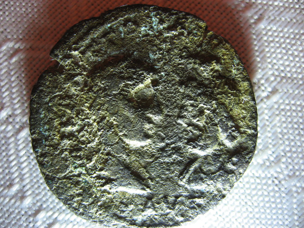 Need-Help-In-Identifying-Roman-Bronze-Coin