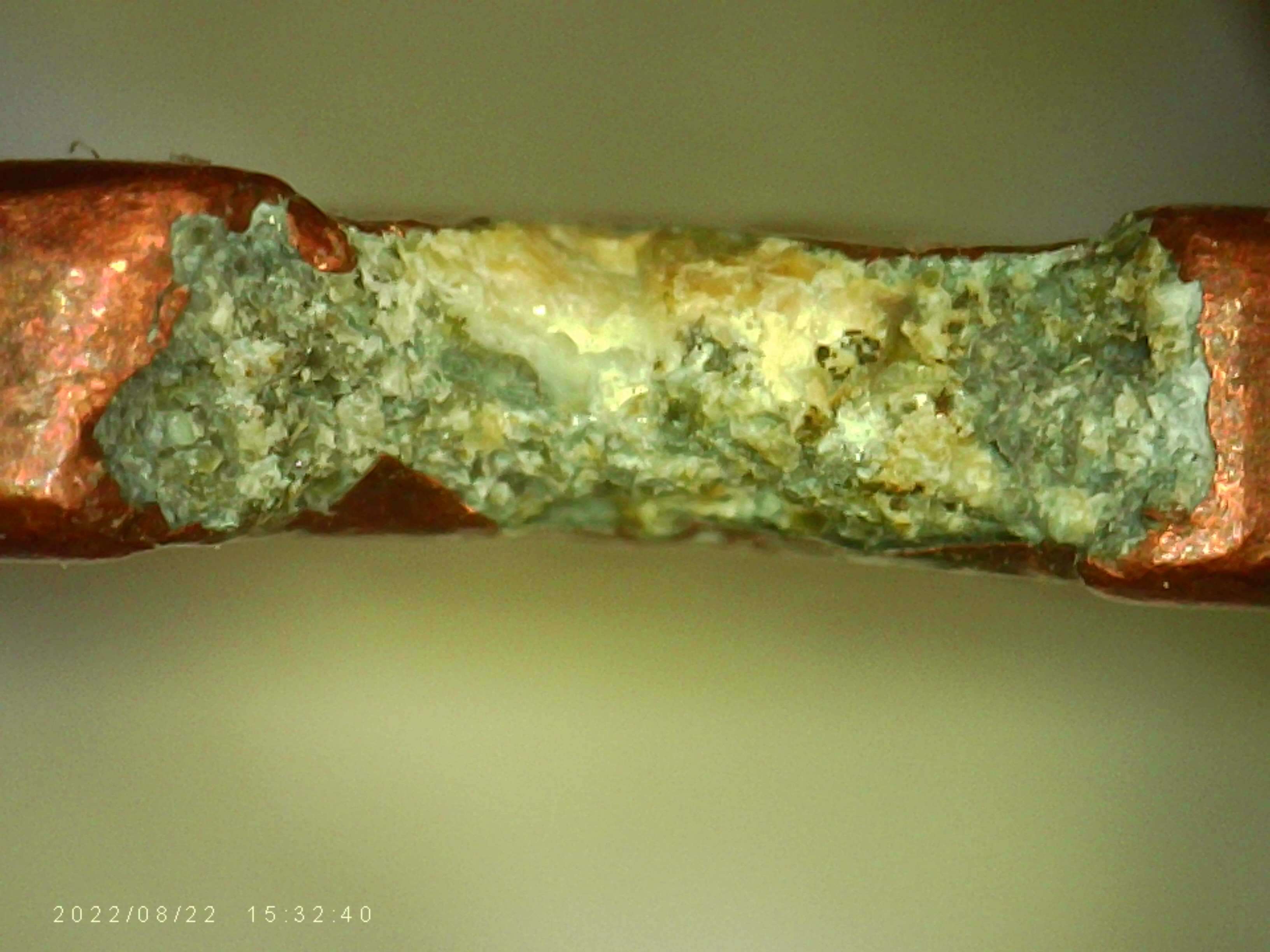 1986l-M-C.-What-Can-Cause-This-Damage?die-Cracks-Around-The-Damage
