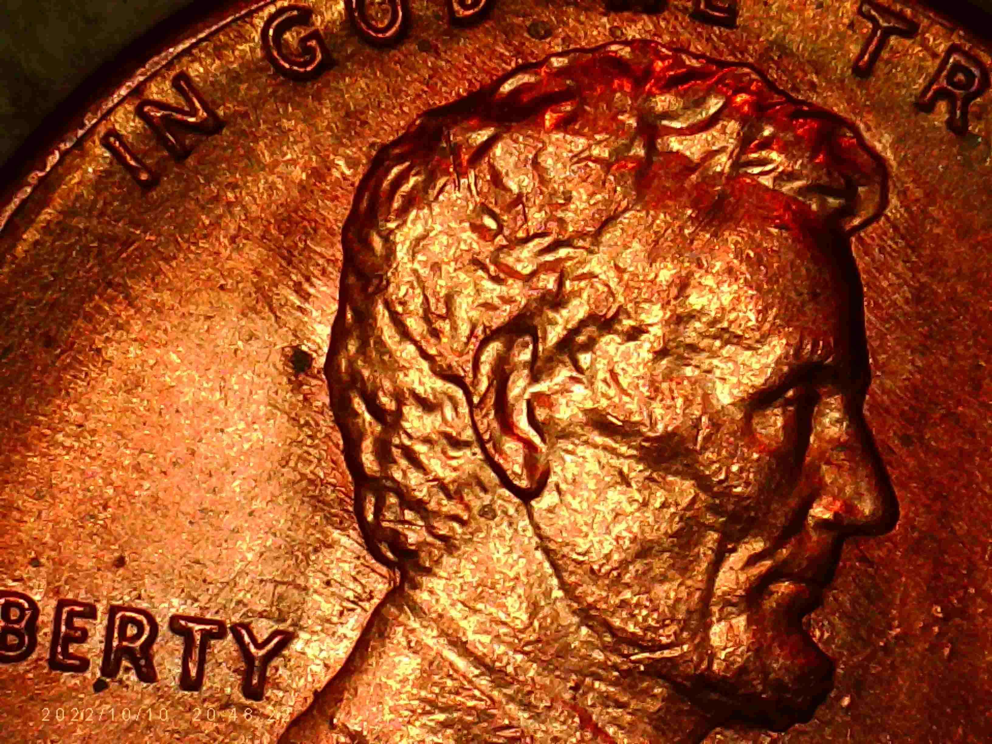 1985-LMC.-Die-Clash.-Double-Image-And-Pillers-Showing-On-Obverse.do-These-Have-Any-Value.thanks-Bent