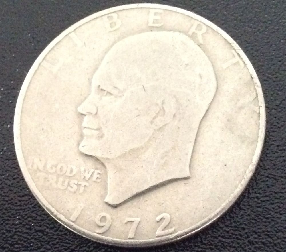 1972-Ike-Pocket-Piece-Or-Former-Casino-Slot-Machine