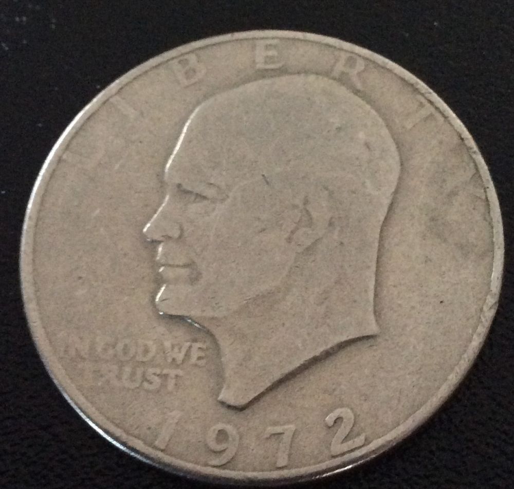 1972-Ike-Pocket-Piece-Or-Former-Casino-Slot-Machine