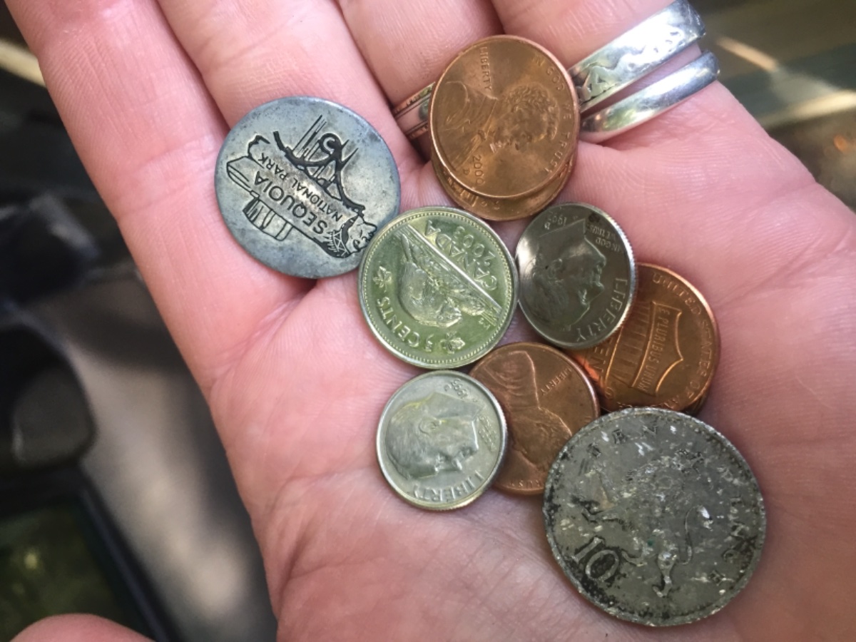 Coinstar-Finds!-Including-Bank-Counters-And-Other-Machines