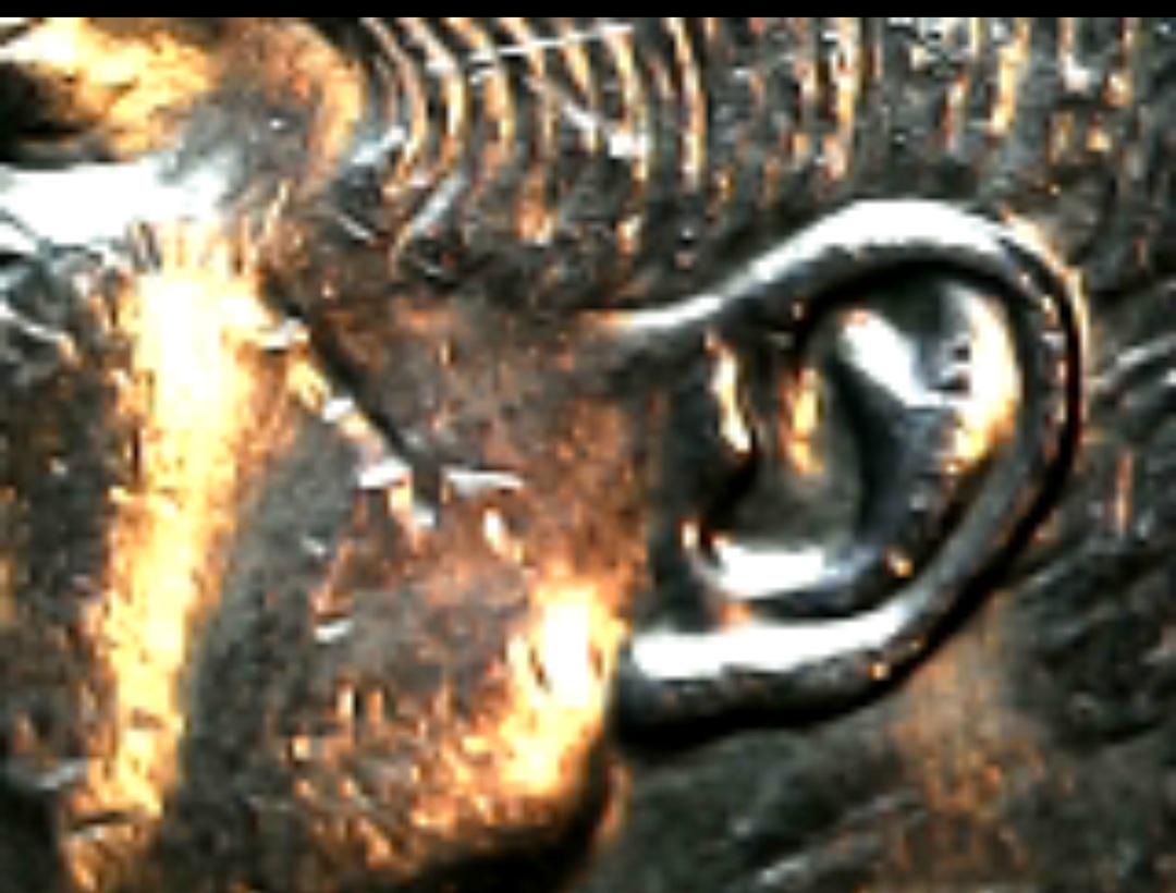 I-Found-This-On-A-1997-D-Kennedy-Half-Dollar.has-Anyone-Run-Into-This-Befor