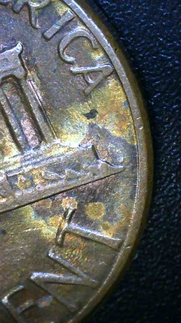 1985---D-Lincoln---Tri-Tone-&-Die-Clash-On-Reverse