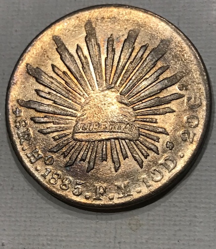 1885-Mexico-8-Reales-Cap-&-Rays