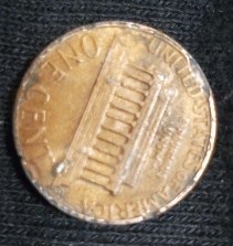 Can-Anyone-Tell-Me-If-This-Is-Just-Zinc-Rot?-1985-D-Cent